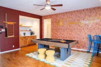 2002 Chittim Trail Dr in San Antonio, TX - Building Photo - Building Photo