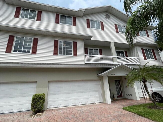3318 10 Th Ln W in Palmetto, FL - Building Photo - Building Photo