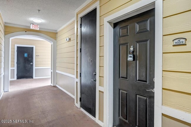 property at 8539 Gate Pkwy W