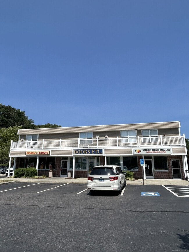 property at 1064 Poquonnock Rd