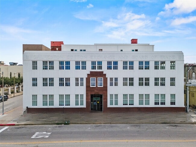 property at 2102 Mechanic St