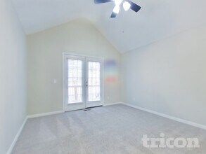 125 Palm Lake Dr in Canton, GA - Building Photo - Building Photo