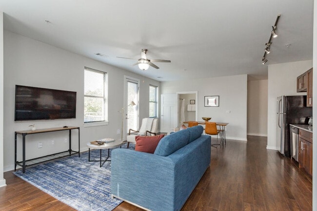 1016 18th Ave S in Nashville, TN - Building Photo - Building Photo