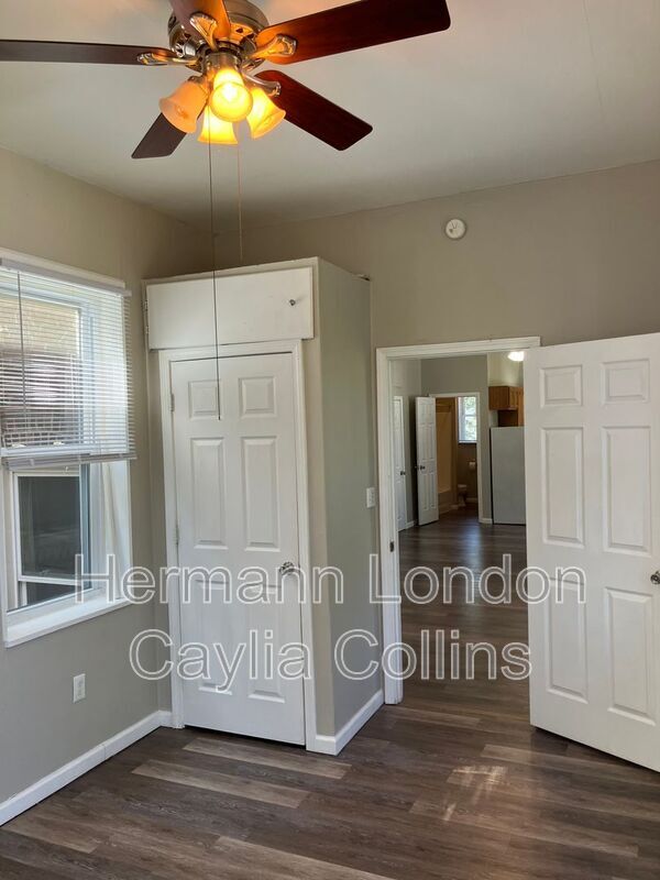 10077 Dorothy Ave in St. Louis, MO - Building Photo - Building Photo