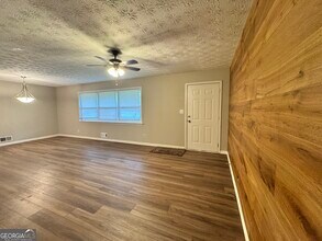 452 Windsor Dr SW in Marietta, GA - Building Photo - Building Photo