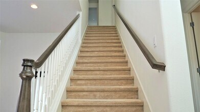 48 Castellana in Lake Forest, CA - Foto de edificio - Building Photo