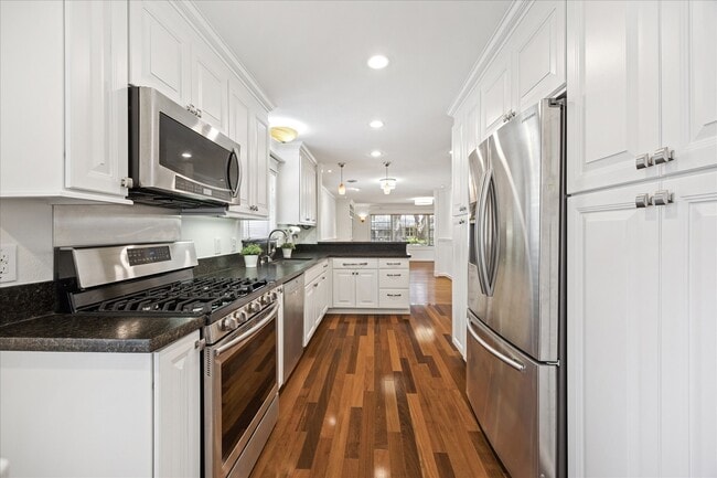 3227 Castlewood St in Houston, TX - Building Photo - Building Photo