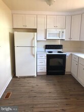 21 Piedmont Ct in Arbutus, MD - Building Photo - Building Photo