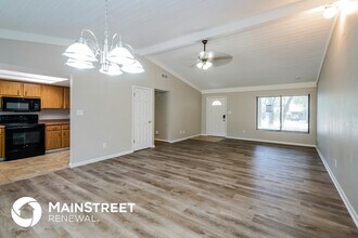 4212 E Temple Heights Rd in Tampa, FL - Building Photo - Building Photo