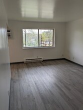 750 E Michigan Ave in Battle Creek, MI - Building Photo - Building Photo