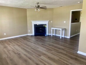 264 Huntington Dr in Raeford, NC - Building Photo - Building Photo
