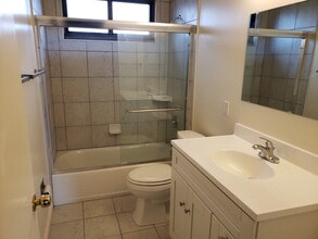 278 Milton Ave, Unit 3 in San Bruno, CA - Building Photo - Building Photo