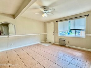 1859 Doyon Ct in Jacksonville, FL - Building Photo - Building Photo