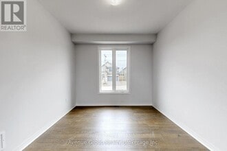 1 Fisher Rd in Kawartha Lakes, ON - Building Photo - Building Photo