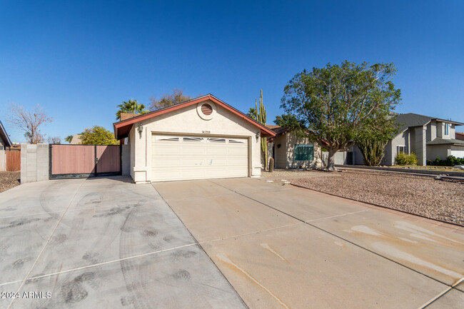 7958 W Surrey Ave in Peoria, AZ - Building Photo - Building Photo