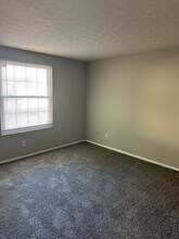 6665 Centennial Dr in Reynoldsburg, OH - Building Photo - Building Photo