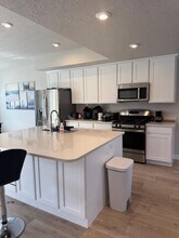 983 W 420 S in Highland, UT - Building Photo - Building Photo