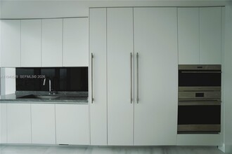 700 NE 26th Terrace in Miami, FL - Building Photo - Building Photo