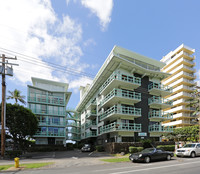 The Ambassador in Honolulu, HI - Foto de edificio - Building Photo