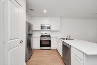 18710 Gissi Dr in New Caney, TX - Building Photo - Building Photo