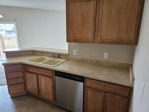 3373 Chaparral Dr in Casper, WY - Building Photo - Building Photo