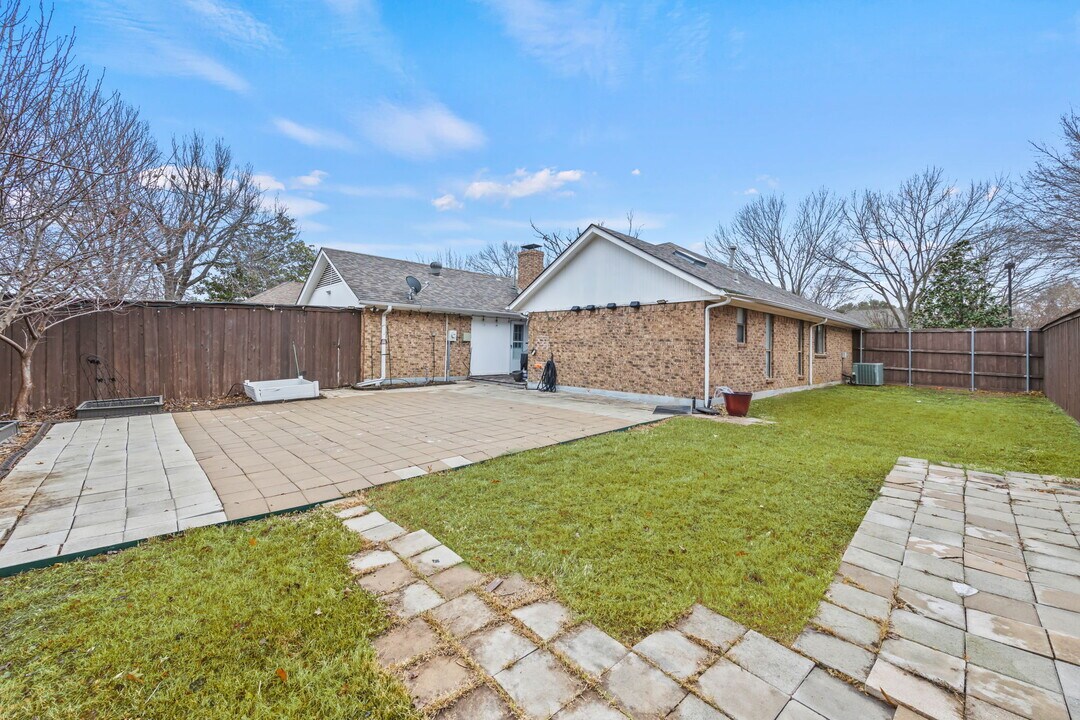 4421 Sterling Ln in Plano, TX - Building Photo