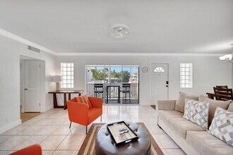 2724 NE 14th St in Fort Lauderdale, FL - Building Photo - Building Photo