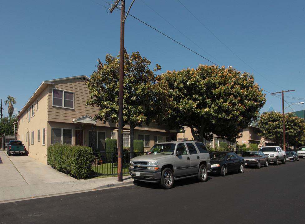 Beechwood Apartments in Lynwood, CA - Foto de edificio