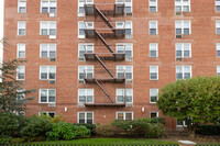 The Michelle in Bayside, NY - Building Photo - Building Photo