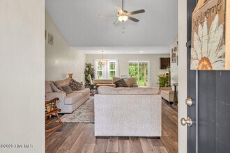 414 Amethyst Ct in Jacksonville, NC - Building Photo - Building Photo
