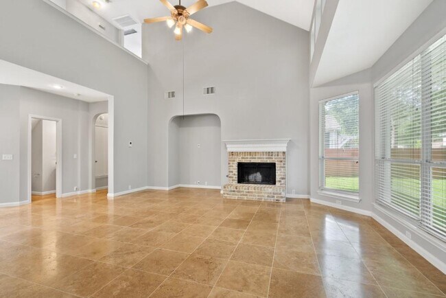 property at 10724 Thoroughbred Dr