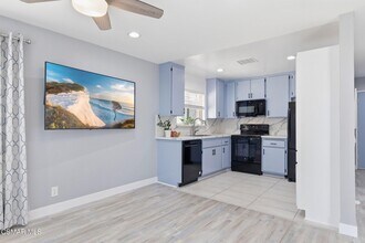 254 Sequoia Ct in Thousand Oaks, CA - Building Photo - Building Photo