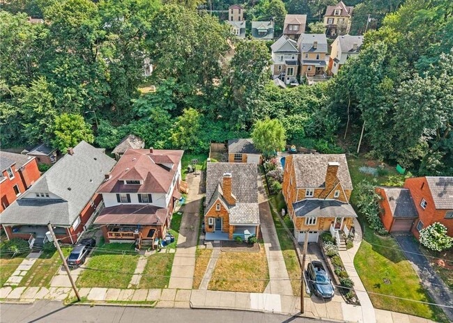 3729 Baytree St in Pittsburgh, PA - Building Photo - Building Photo