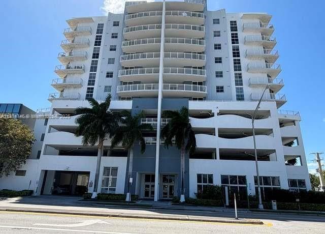 2700 SW 27th Ave in Miami, FL - Building Photo - Building Photo