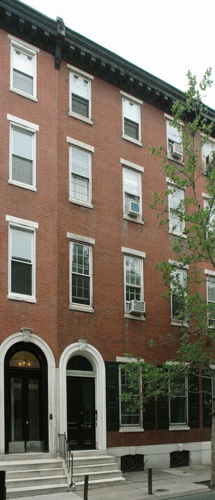 1929 Spruce St in Philadelphia, PA - Foto de edificio