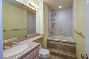 1710 Milton Rd in Charlottesville, VA - Building Photo