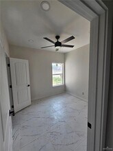 4900 W Huckleberry St in Edinburg, TX - Building Photo - Building Photo