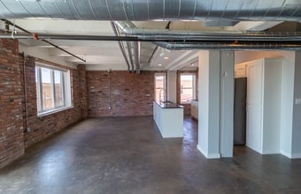 310 E 1st St in Tulsa, OK - Building Photo - Building Photo