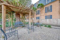 4515 Briar Hollow Pl photo'