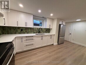 2177 Dublin Ave in Ottawa, ON - Building Photo - Building Photo