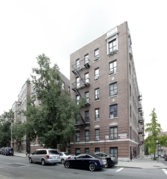 2737 Webb Ave in Bronx, NY - Building Photo - Building Photo