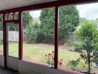 1247 Carriage Dr photo'