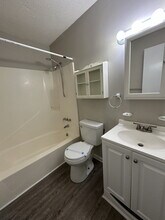 116 Pine Crest Dr in Jacksonville, NC - Building Photo - Building Photo