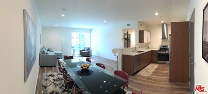 4600 Coldwater Canyon Ave in Los Angeles, CA - Building Photo - Building Photo