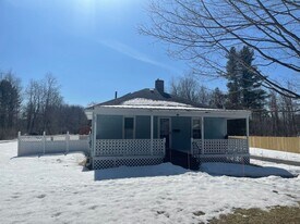 544 North St in Dalton, MA - Building Photo