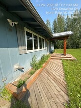 1329 Snowbird Dr in North Pole, AK - Building Photo - Building Photo