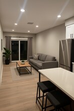 1016 17th Pl NE in Washington, DC - Foto de edificio - Building Photo