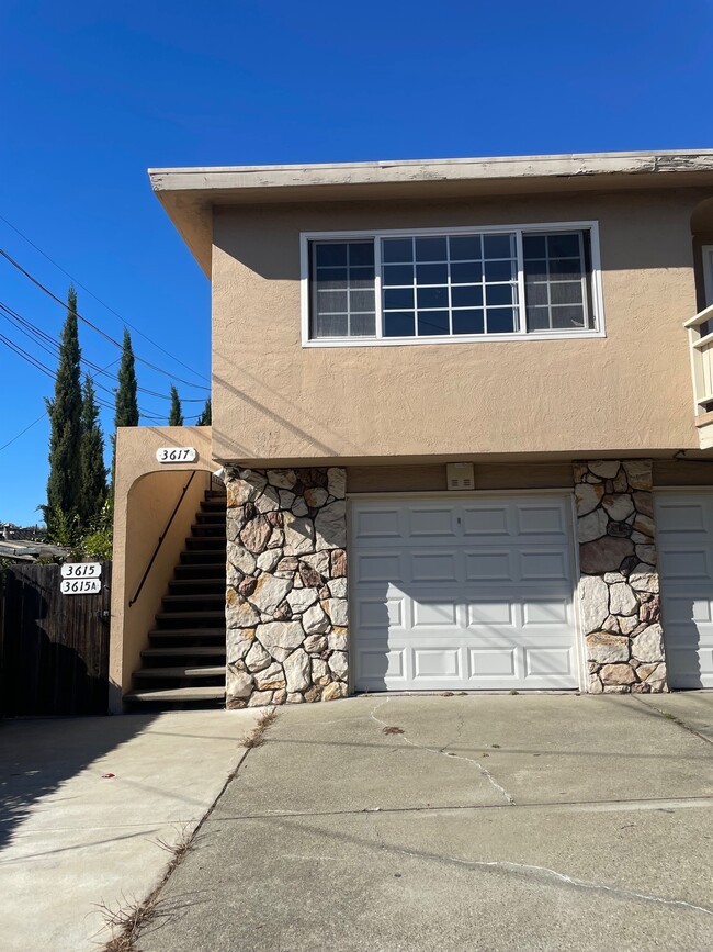property at 3617 Loma Vista Ave