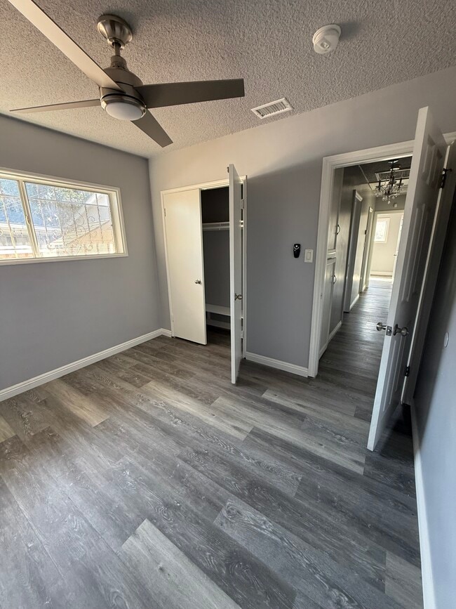6833 Severn Dr in Paramount, CA - Building Photo - Building Photo
