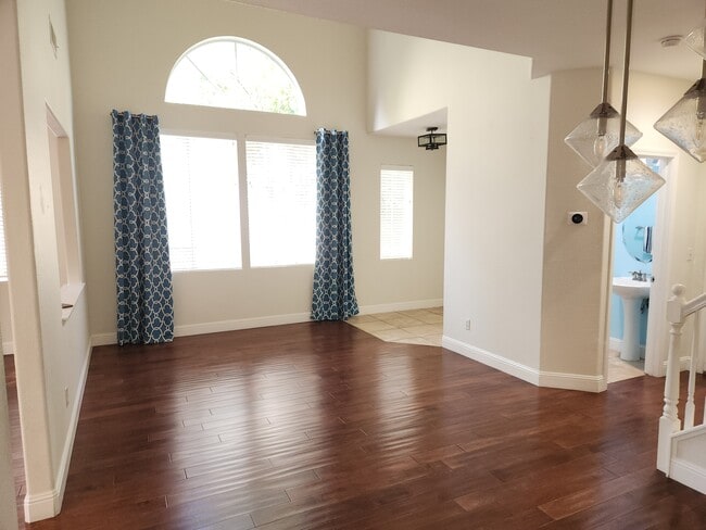 109 Enchanted Way in San Ramon, CA - Building Photo - Building Photo